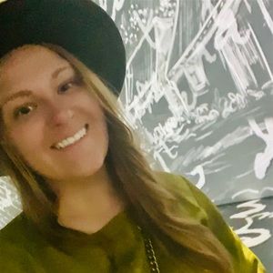 Meet your Posher, Tonya